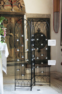 Kirche Irmelshausen Kerzenständer